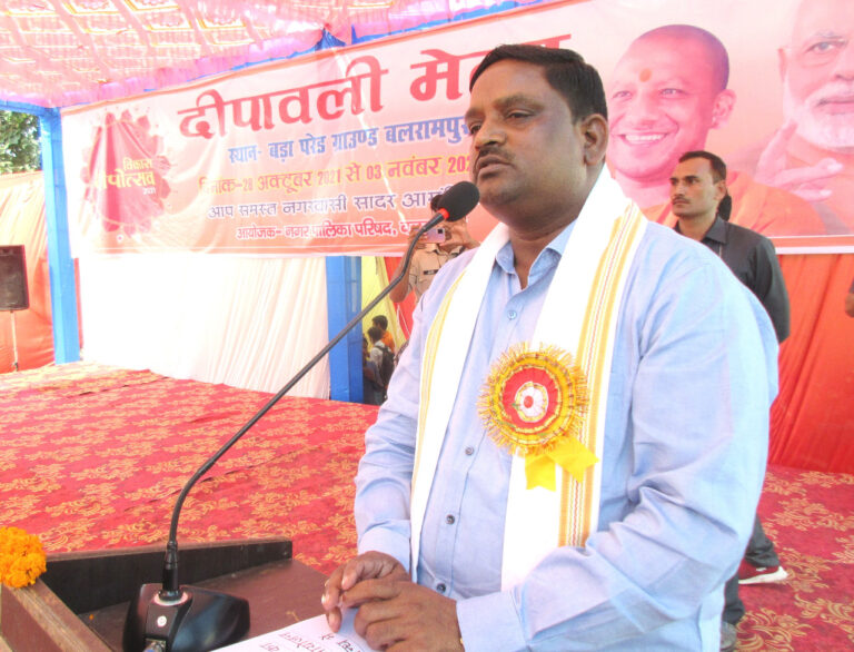 राज्यमंत्री  पल्टूराम  ने फीता काटकर दीपावली मेले का किया शुआरम्भ