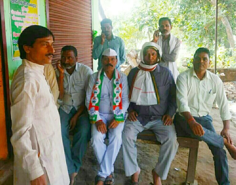 प्रियंका गांधी की रैली में बरहज से जायेंगे एक हजार कांग्रेसी