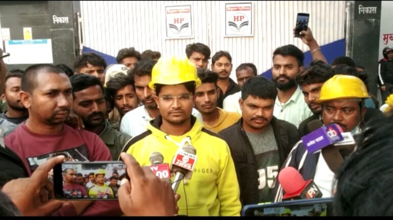 तेल डिपो के डिपो अधिकारियों की लापरवाही का शिकार हुआ टैंकर खलासी, हालत गम्भीर