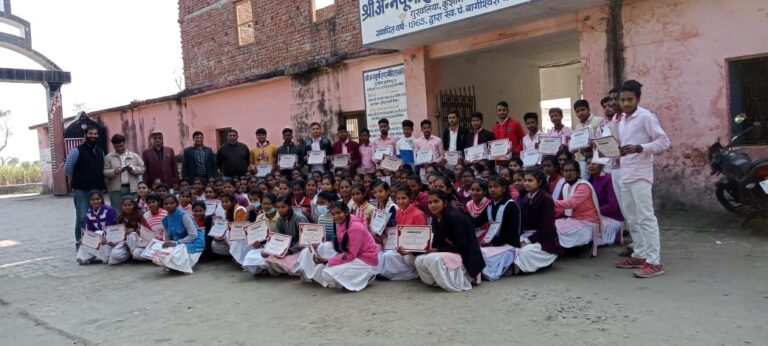 सर्टिफिकेट वितरण के साथ नव प्रयोग जागरूकता शिविर का हुआ समापन