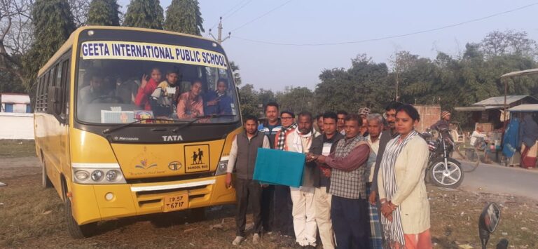 बेसिक शिक्षा के मंडलीय खेल रैली के लिए रवाना हुए बाल खिलाड़ी