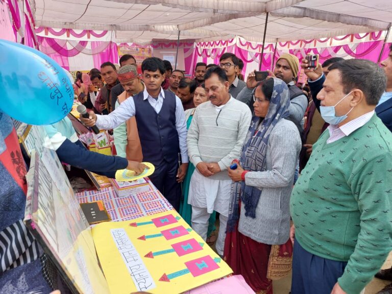 टीएलएम प्रदर्शनी में धर्मपुर न्याय पंचायत अव्वल