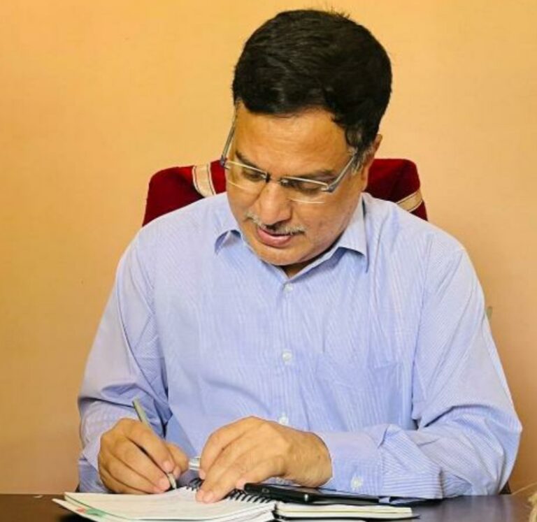 सतत निरीक्षण से परिषदीय विद्यालयों में पटना पाठन का बेहतर माहौल बनाने की कवायद