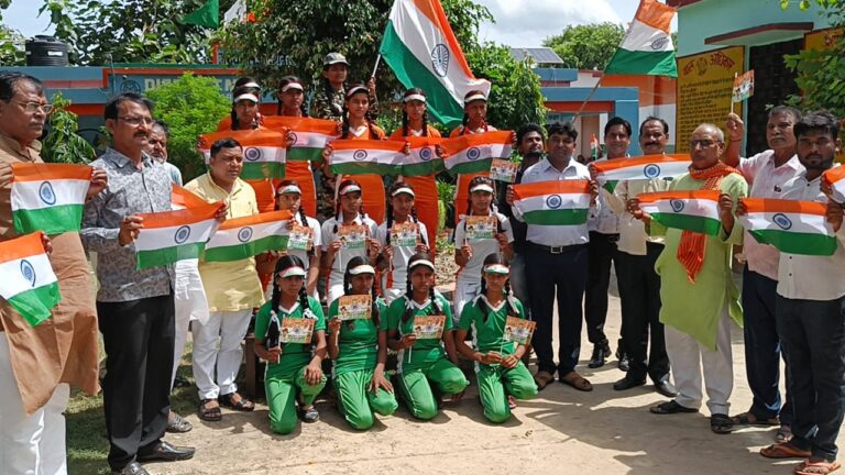 जन-जन में बह रही है राष्ट्रभक्ति की बयार-विधायक सुरेन्द्र