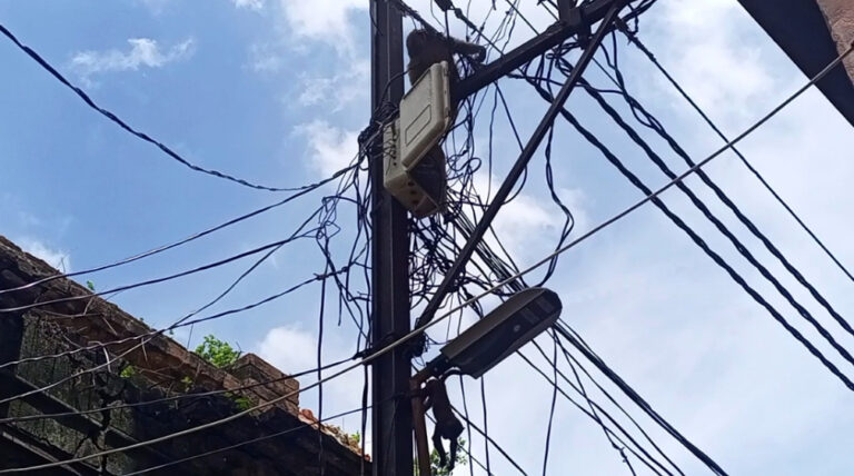 विद्युत करेंट से अपने बच्चे को बचाने के प्रयास में मां की भी दर्दनाक मौत