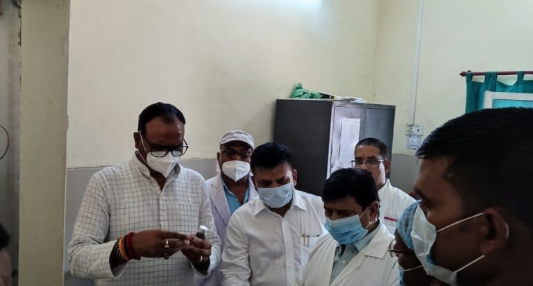 खामियों को दुरुस्त कर बहराइच को बनाएंगे अव्वल जिला -ब्रजेश पाठक (उप मुख्यमंत्री)