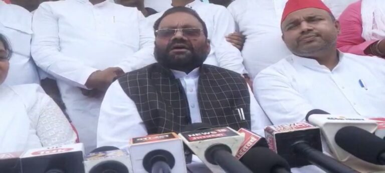 स्वामी प्रसाद मौर्य का देवरिया में बड़ा बयान