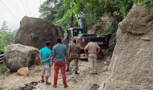 🚨 धौलीगंगा पावर प्रोजेक्ट पर बड़ा भूस्खलन: सुरंगों में फंसे NHPC के 19 कर्मचारी, रेस्क्यू ऑपरेशन जारी