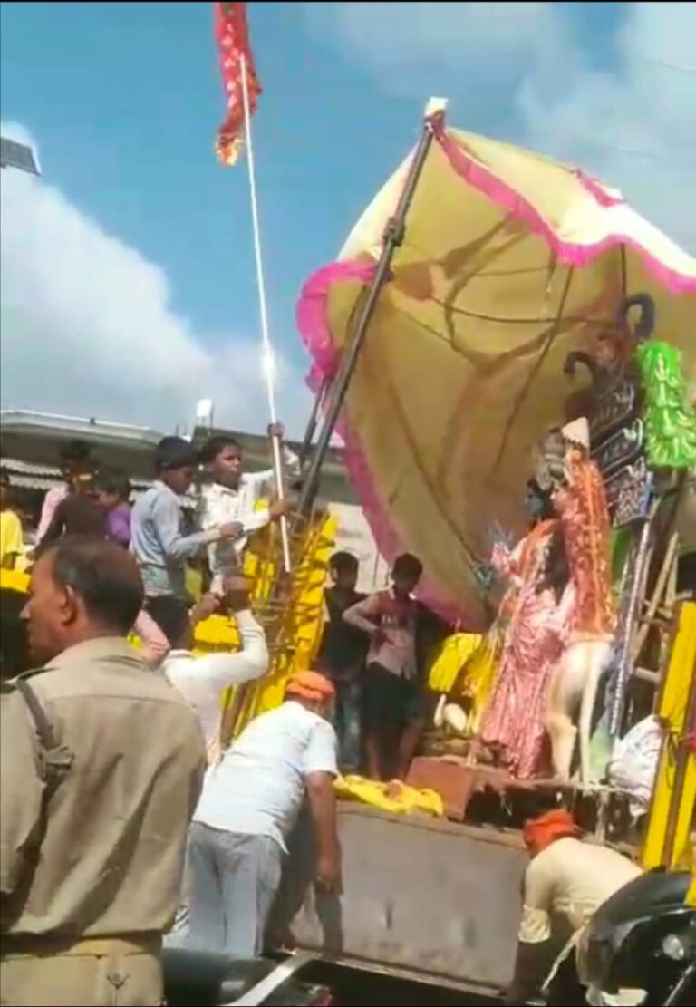 मूर्ति विसर्जन के दौरान हुई घटना से लोगों के दिलों में अभी भी है खौफ