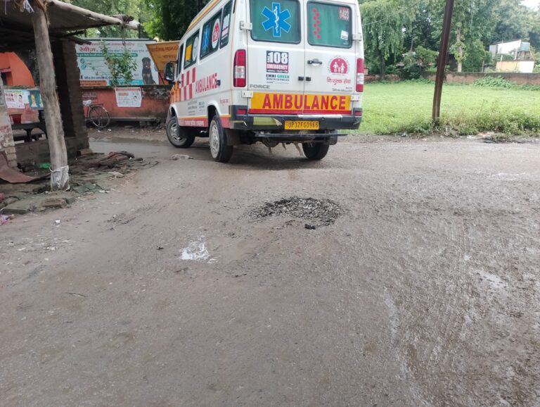 बरसात खोल रही है कार्यों की गुणवत्ता का पोल