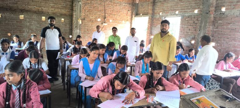 भारत एक खोज प्रतियोगिता में 444 बच्चों ने किया प्रतिभाग