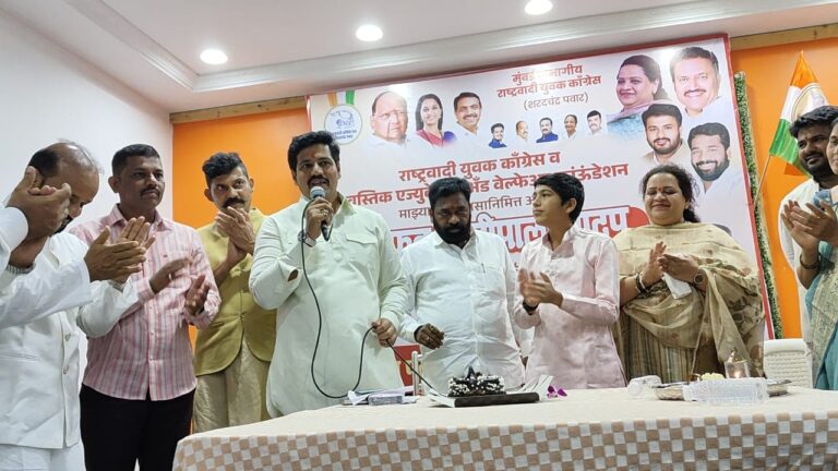 कुर्ला के युवा जनसेवक अजय समगिर द्वारा जनसेवा का संकल्प :