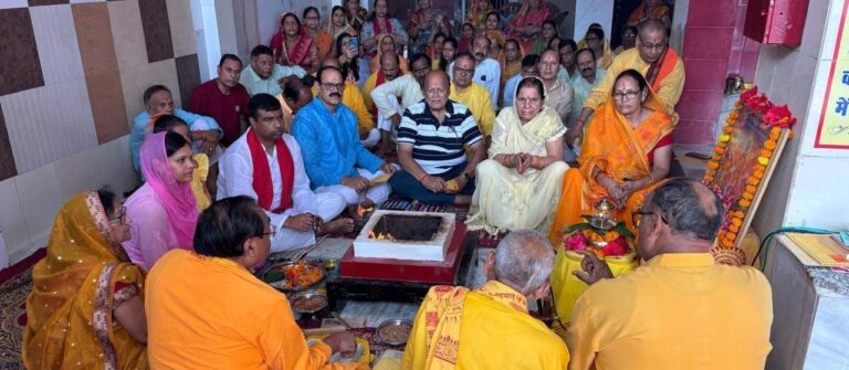श्रीजन कल्याणेश्वर मंदिर में गायत्री महायज्ञ सम्पन्न