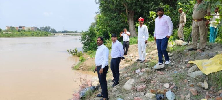 गर्रा नदी का जलस्तर बढ़ा प्रशासन अलर्ट