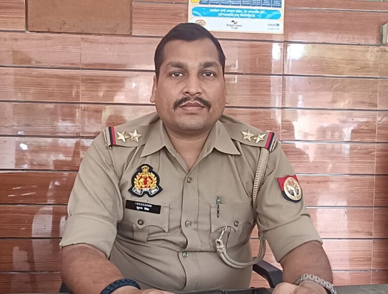 नवागत तिवारीपुर थाना प्रभारी सूरज सिंह ने किया पदभार ग्रहण