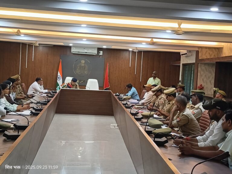 महराजगंज में बाल अपराधों पर नकेल: विशेष पुलिस इकाई की कार्यशाला में रणनीति तैयार