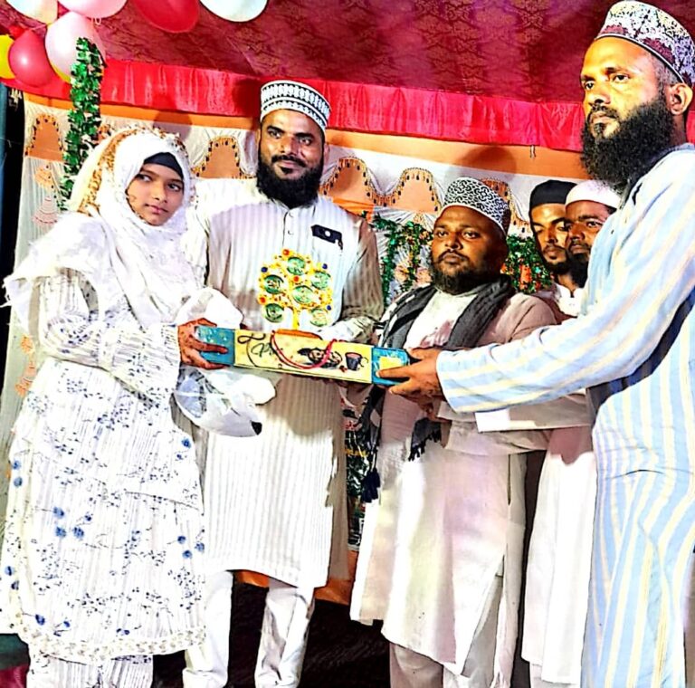 इस्लामिक क्विज प्रतियोगिता में सादिया ने जीता पहला स्थान