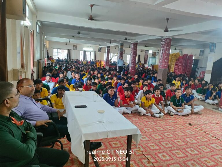 जीएम एकेडमी में हिंदी दिवस पर हुआ सांस्कृतिक आयोजन