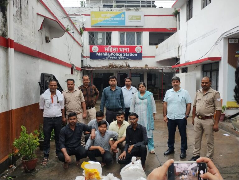 बिना लाइसेंस चल रहा था टनाटन रेस्टोरेंट का बार, मैनेजर समेत 5 गिरफ्तार