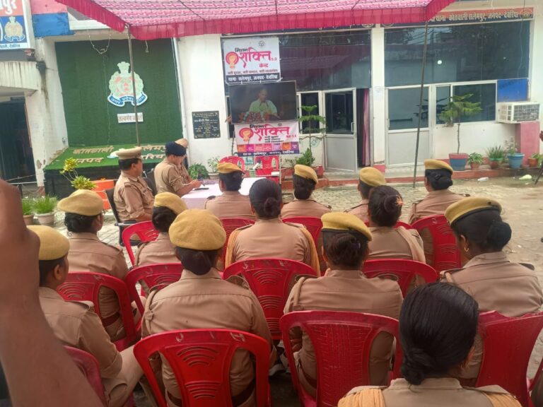 सलेमपुर कोतवाली परिसर में मिशन शक्ति फेज-5 का उद्घाटन