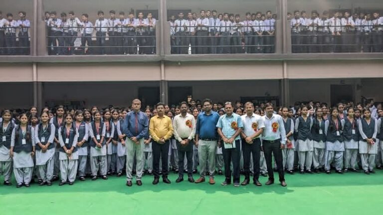 मिशन शक्ति अभियान के तहत छात्राओं को मिली जागरूकता की सीख