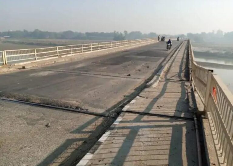 मानसिक बीमारी से परेशान युवक ने सरयू नदी में लगाई छलांग, आधार कार्ड से हुई पहचान