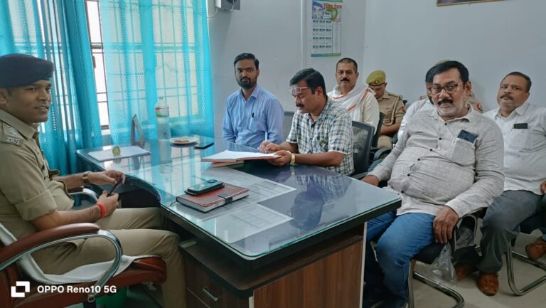 पत्रकार और पुलिस एक दूसरे के पूरक: सीओ घोसी