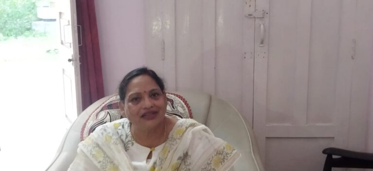 देवरिया जनपद को सुखा घोषित करे सरकार- कनकलता सिंह