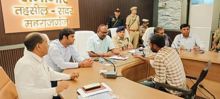 सदर तहसील में डीएम ने की जनसुनवाई,समस्याओं के गुणवत्ता पूर्ण व त्वरित निस्तारण के दिए निर्देश