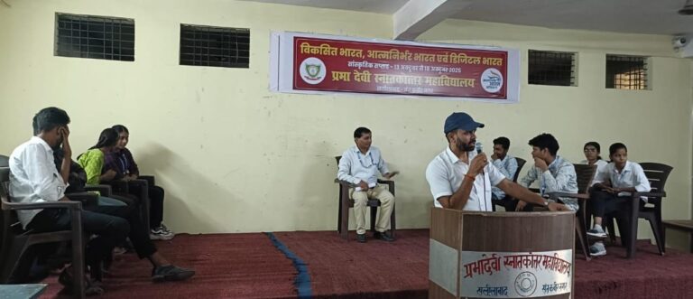 निबंध, भाषण और वाद-विवाद में झलकी प्रतिभा की चमक