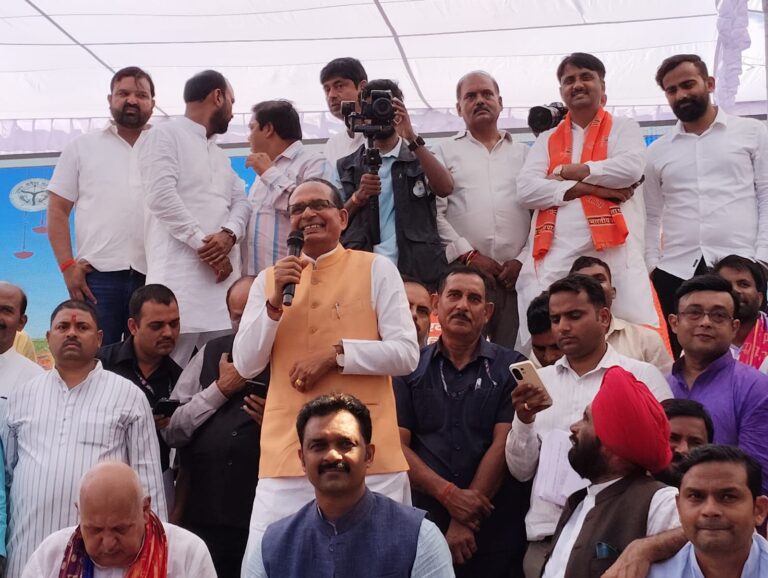 कृषि अर्थव्यवस्था की रीढ़ है किसान : शिवराज सिंह चौहान
