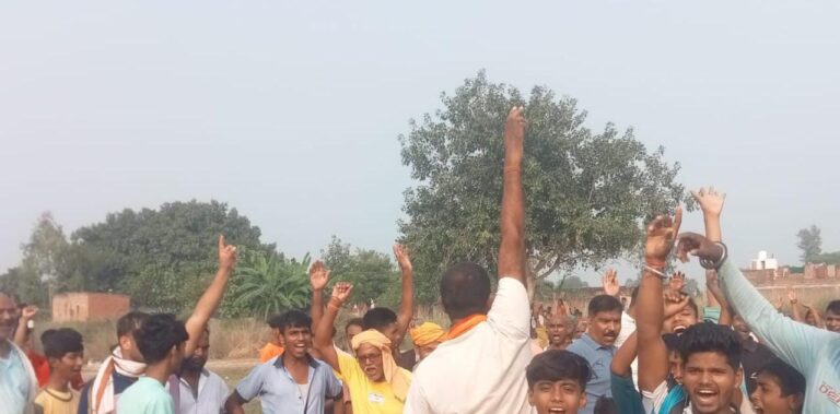 छठ पूजा स्थल पर कब्जे को लेकर कोथ गांव में तनाव