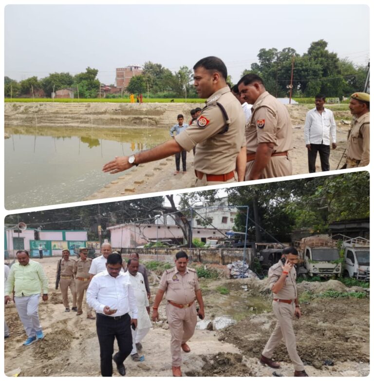 छठ पर्व की तैयारियों के तहत सीओ घोसी व एसडीएम सदर ने कोपागंज पोखरे का निरीक्षण