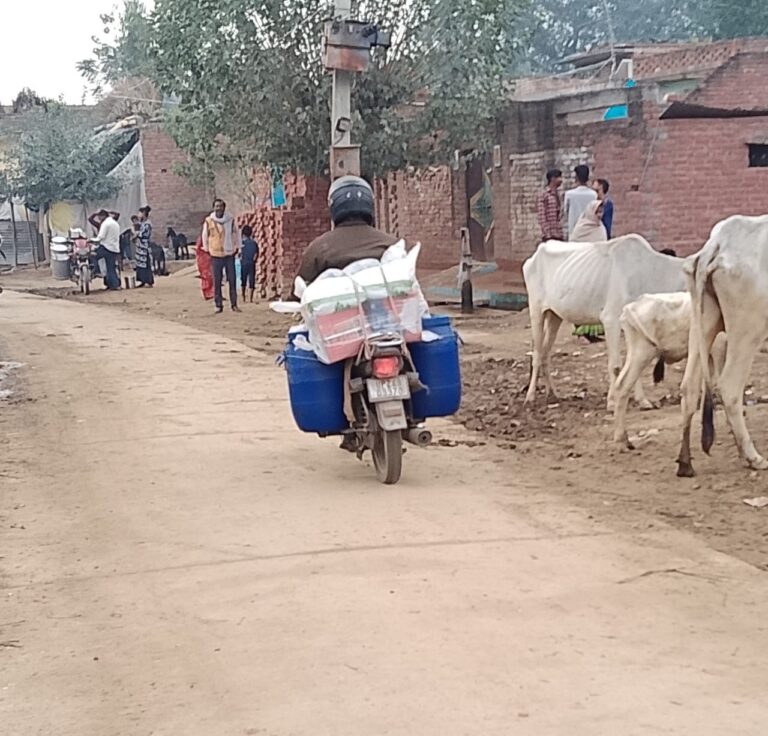 धड़ल्ले से हो रही फर्जी पनीर तस्करी प्रशासन मौन