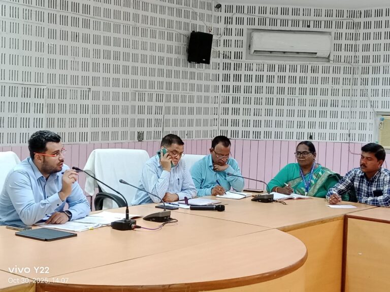 वीर लोरिक स्टेडियम में होगा पटेल जयंती का मुख्य कार्यक्रम, सीडीओ ने दिए सख्त निर्देश