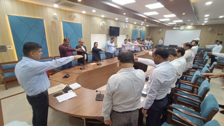 मंडलायुक्त कार्यालय में सरदार वल्लभभाई पटेल की जयंती मनाई गई