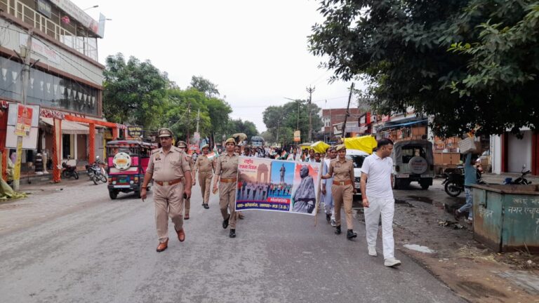 कोपागंज थाना परिसर में मनाई गईं लौह पुरुष सरदार वल्लभभाई पटेल की 150वीं जयंती