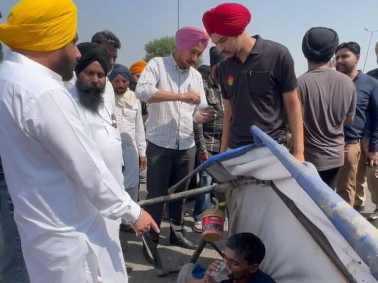मंत्री हरभजन सिंह ईटीओ के काफिले की गाड़ी का भीषण एक्सीडेंट, दो कारों में आमने-सामने टक्कर, पांच लोग घायल