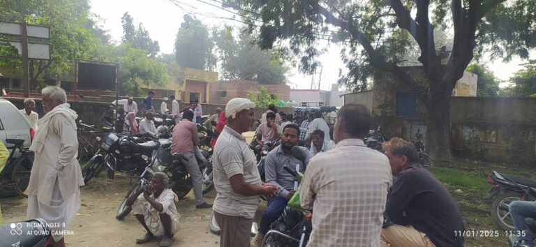किसानों को नहीं मिल पा रहा गेहूं का बीज किसान परेशान