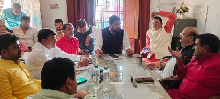 सरदार बल्लभ भाई पटेल की जयंती पर पद यात्रा अभियान को लेकर हुई बैठक