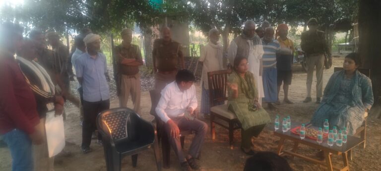 उपजिलाधिकारी दिशा श्रीवास्तव ने मौके पर पहुंचकर कराया समाधान