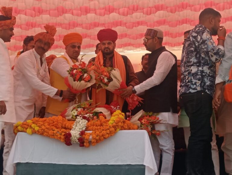 द्वाबा की मिट्टी ने हमेशा दिया श्रेष्ठ पहलवान: बृजभूषण शरण सिंह