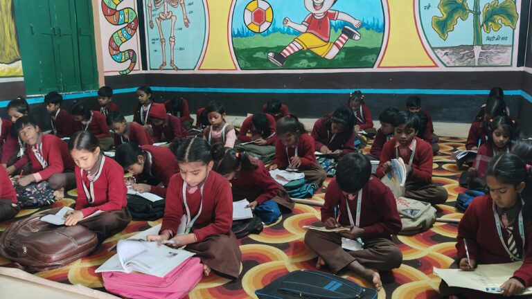 डिहुलिया प्राथमिक विद्यालय का शानदार उत्थान: संसाधनों से नहीं, संकल्प से मिली सफलता