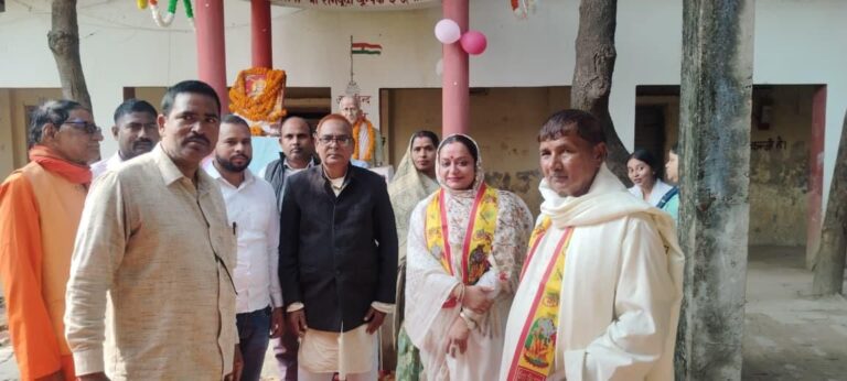 कृषक विद्यालय के संस्थापक को नपा अध्यक्ष ने दी श्रद्धांजलि
