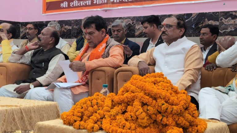 मऊ की पहचान अब महादेव व माता शीतला के नाम से होगी- ऊर्जा मंत्री ए.के. शर्मा