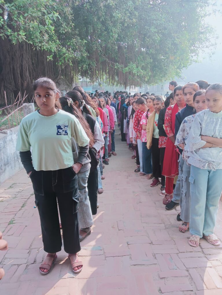 लक्ष्य कम्प्यूटर क्लासेज द्वारा सामान्य ज्ञान प्रतियोगिता का आयोजन