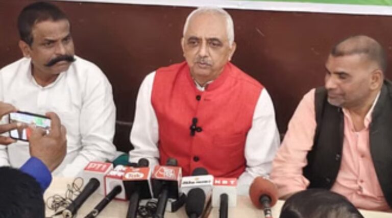 भाजपा पर वोट चोरी का आरोप, देश में बढ़ रहे आतंकी हमले: कांग्रेस प्रवक्ता अखिलेश प्रताप सिंह का बड़ा बयान