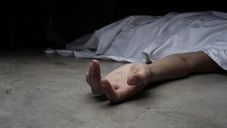 चचेरे भाई ने तीन मासूमों पर किया हमला, दो की मौत – गांव में कोहराम