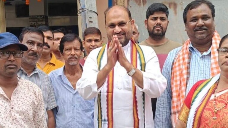 सोनिया गांधी से राहुल-खरगे की शिकायत करना पड़ा भारी, कांग्रेस ने मोहम्मद मोकिम को पार्टी से निकाला