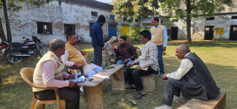 बूथों पर चल रहे एसआईआर अभियान का भाजपा जिला उपाध्यक्ष ने किया निरीक्षण